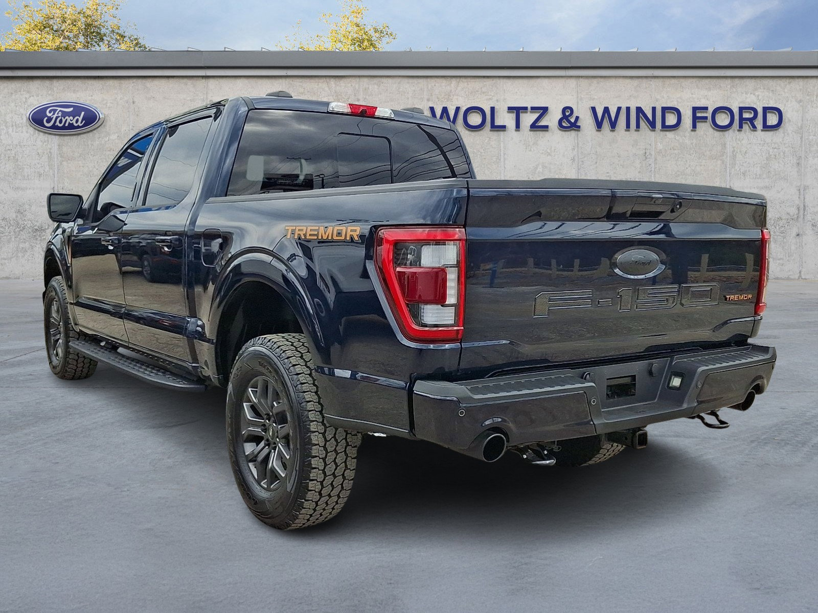 Certified 2022 Ford F150 Tremor w/ Equipment Group 402A High image 4