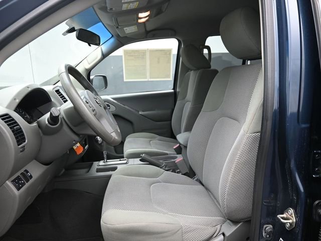 Used 2019 Nissan Frontier SV RWD image 11