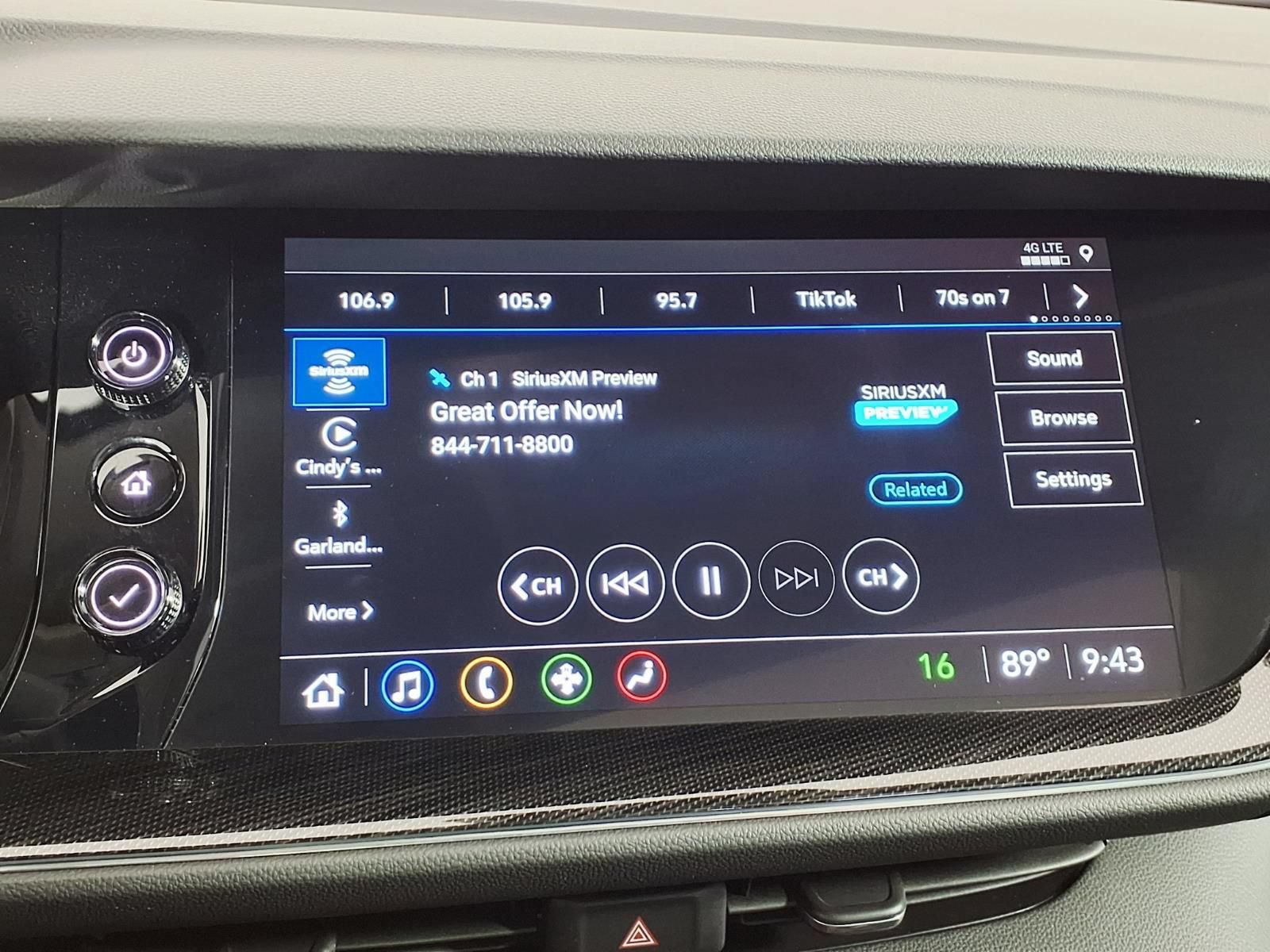 Used 2023 Buick Envision Essence w/ Sport Touring Package FWD image 22