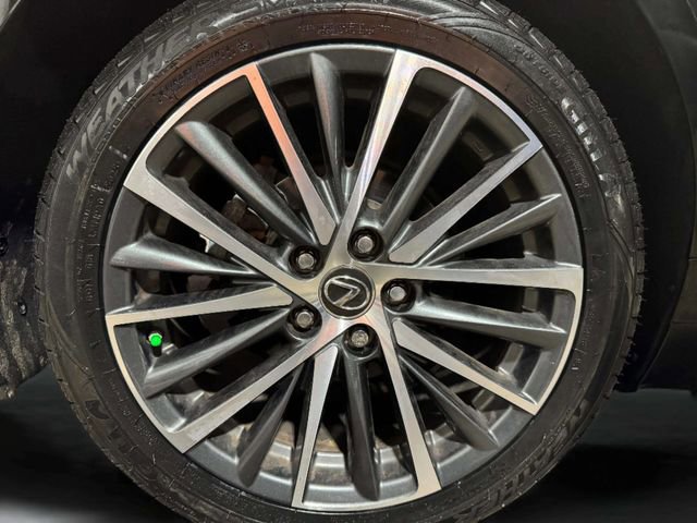 Used 2024 Lexus ES 350 w/ Premium Package FWD image 34