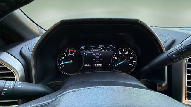 Used 2018 Ford F350 Platinum w/ Platinum Ultimate Package AWD/4WD image 16
