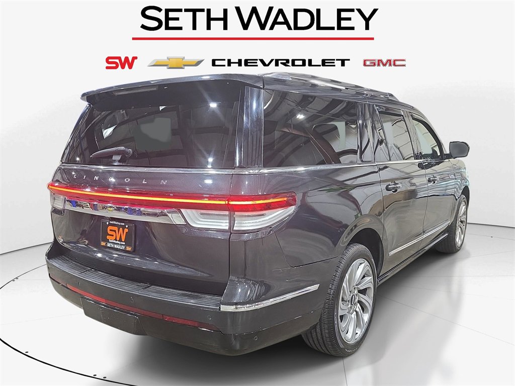 Used 2022 Lincoln Navigator L Reserve image 7