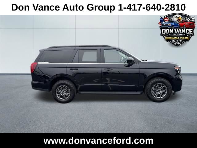 Used 2025 Ford Expedition Active image 6