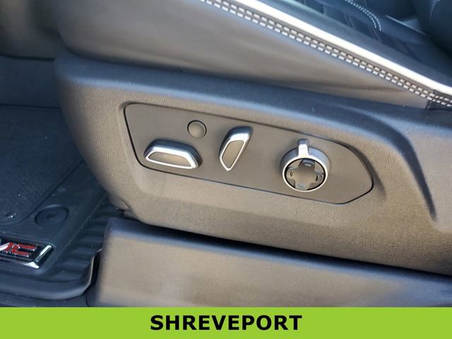 Used 2025 GMC Sierra 2500 AT4X image 14