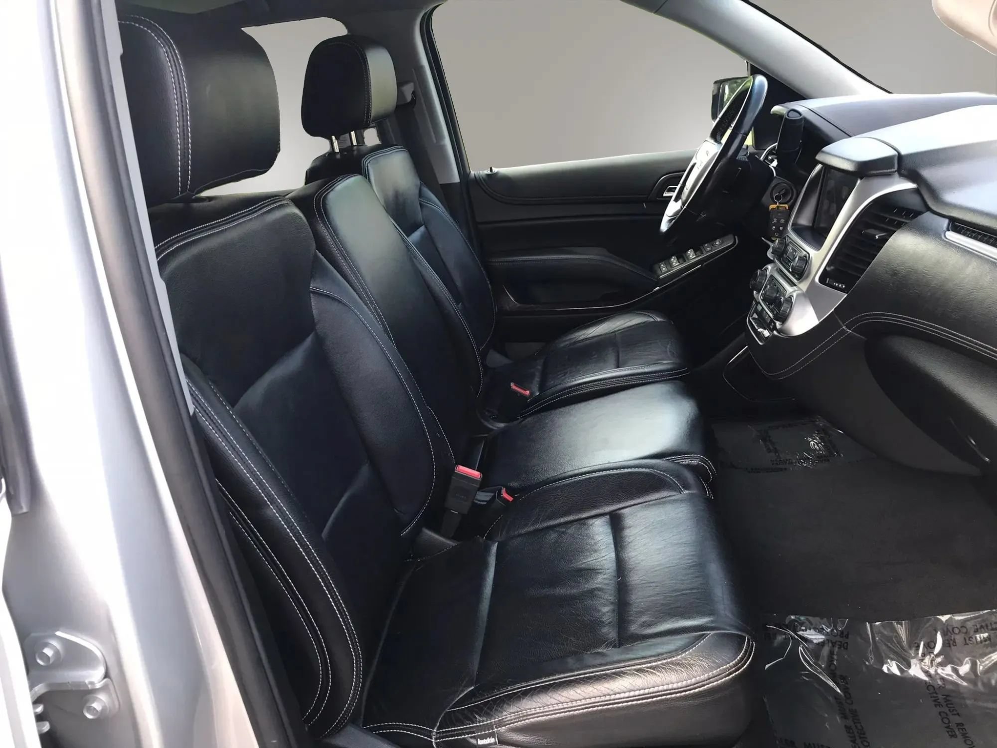 Used 2019 GMC Yukon XL SLE w/ SLE Value Package AWD/4WD image 2