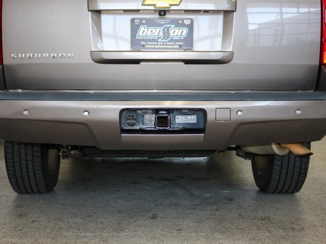 Used 2013 Chevrolet Suburban LT w/ Luxury Package image 10