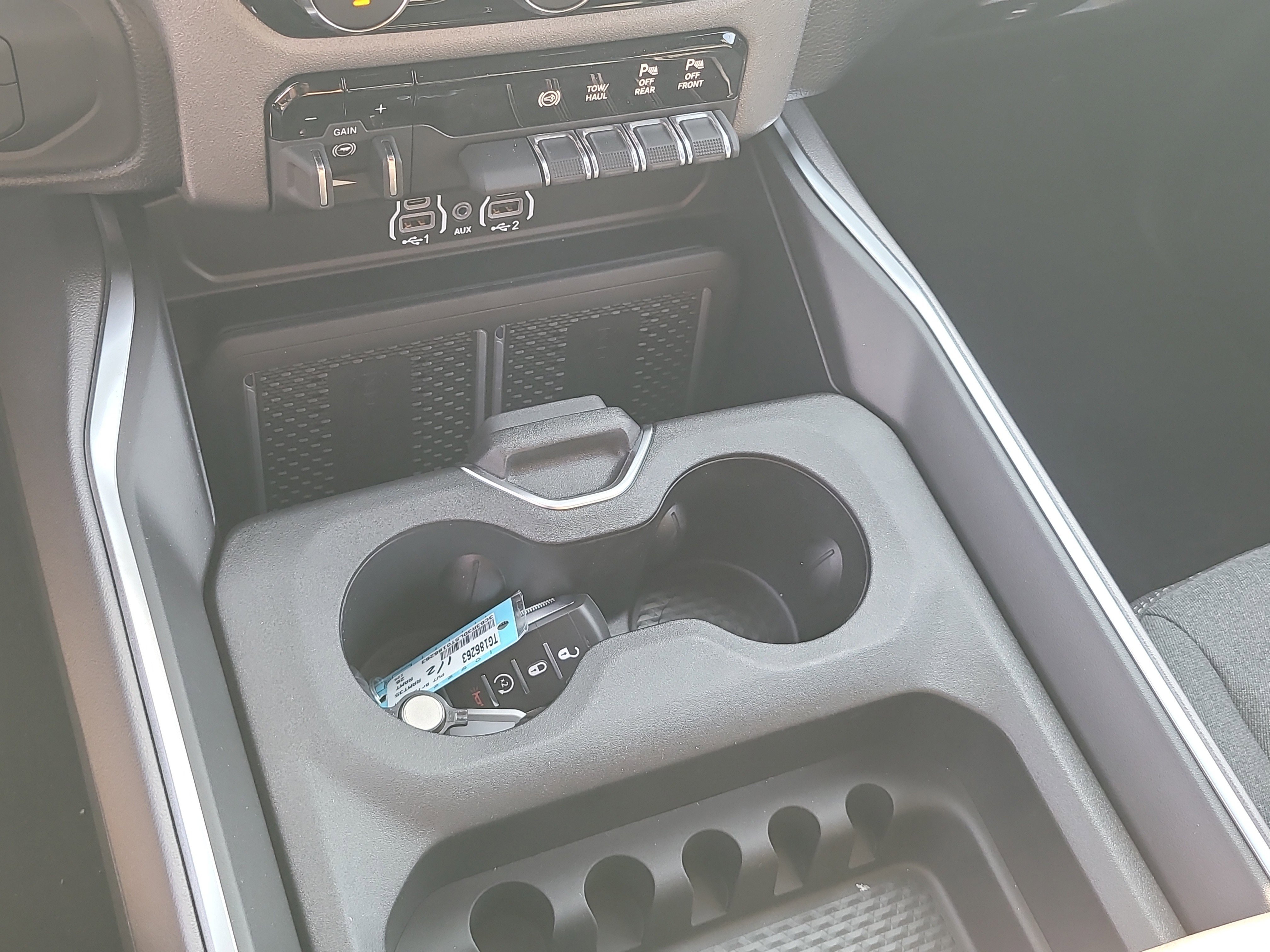 New 2026 RAM 3500 Big Horn AWD/4WD image 19