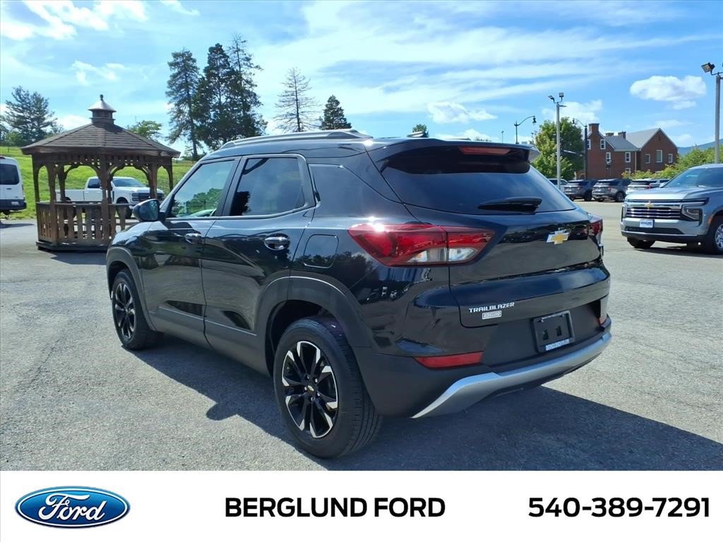 Used 2022 Chevrolet TrailBlazer LT FWD image 7