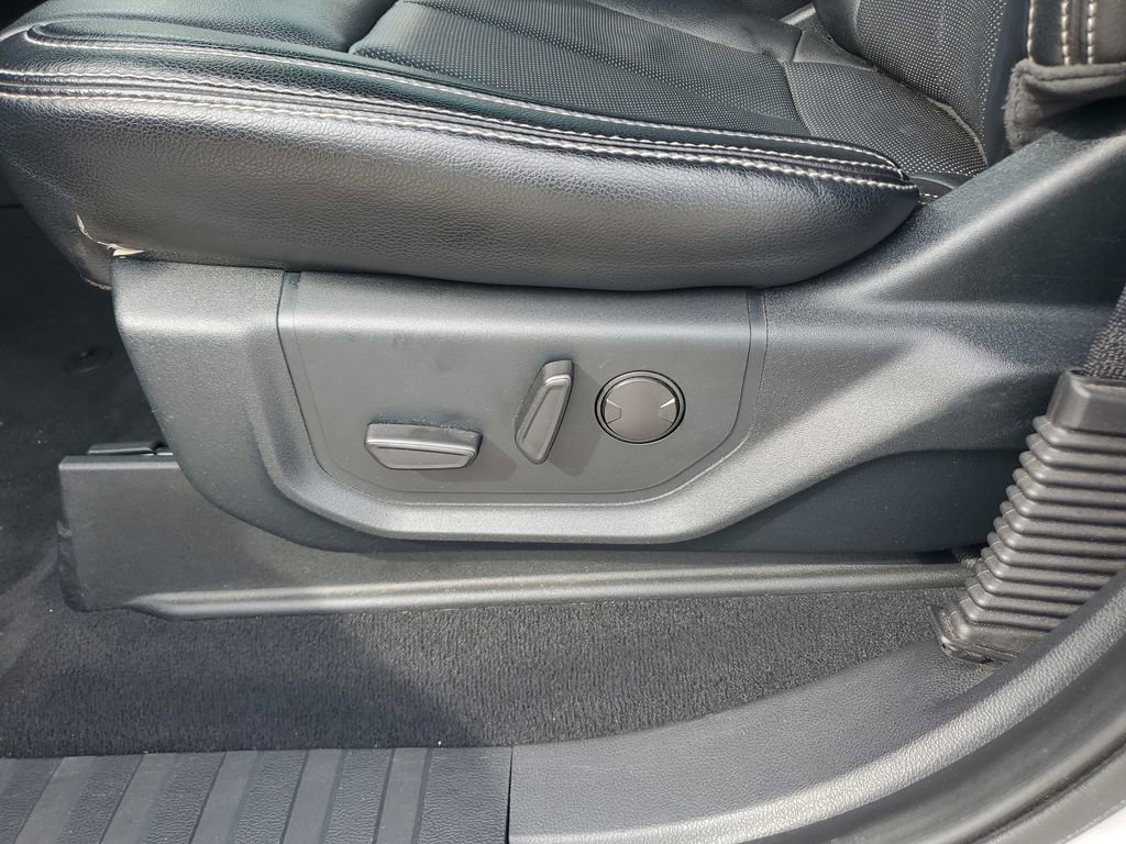 Used 2021 Ford F250 Lariat w/ Lariat Ultimate Package image 19