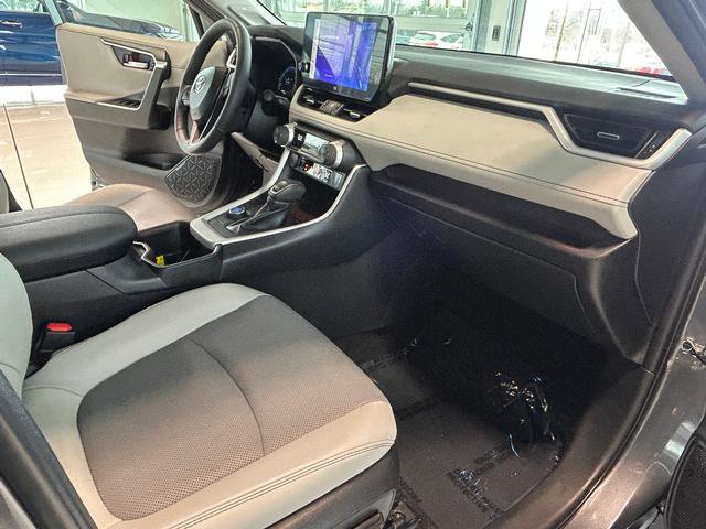 Used 2023 Toyota RAV4 Limited w/ Limited Grade Weather Package image 27