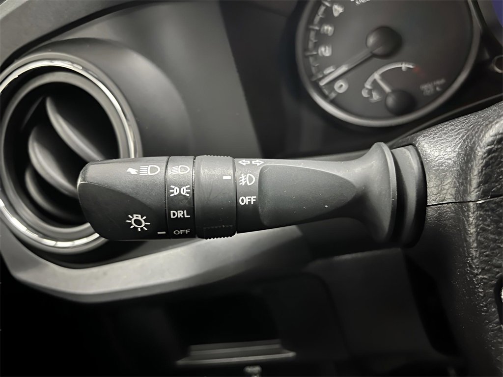 Used 2016 Toyota Tacoma TRD Sport image 14