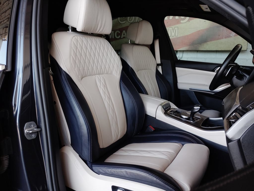 Used 2022 BMW X5 xDrive45e w/ Premium Package AWD/4WD image 14