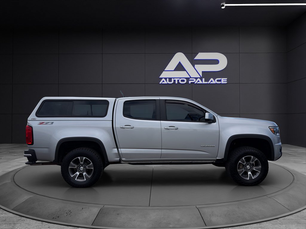 Used 2017 Chevrolet Colorado Z71 AWD/4WD image 8
