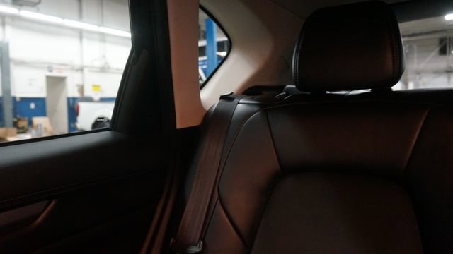 Used 2019 MAZDA CX-5 Touring image 57