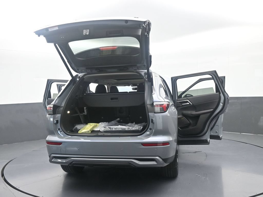 New 2026 Mitsubishi Outlander SE FWD image 82