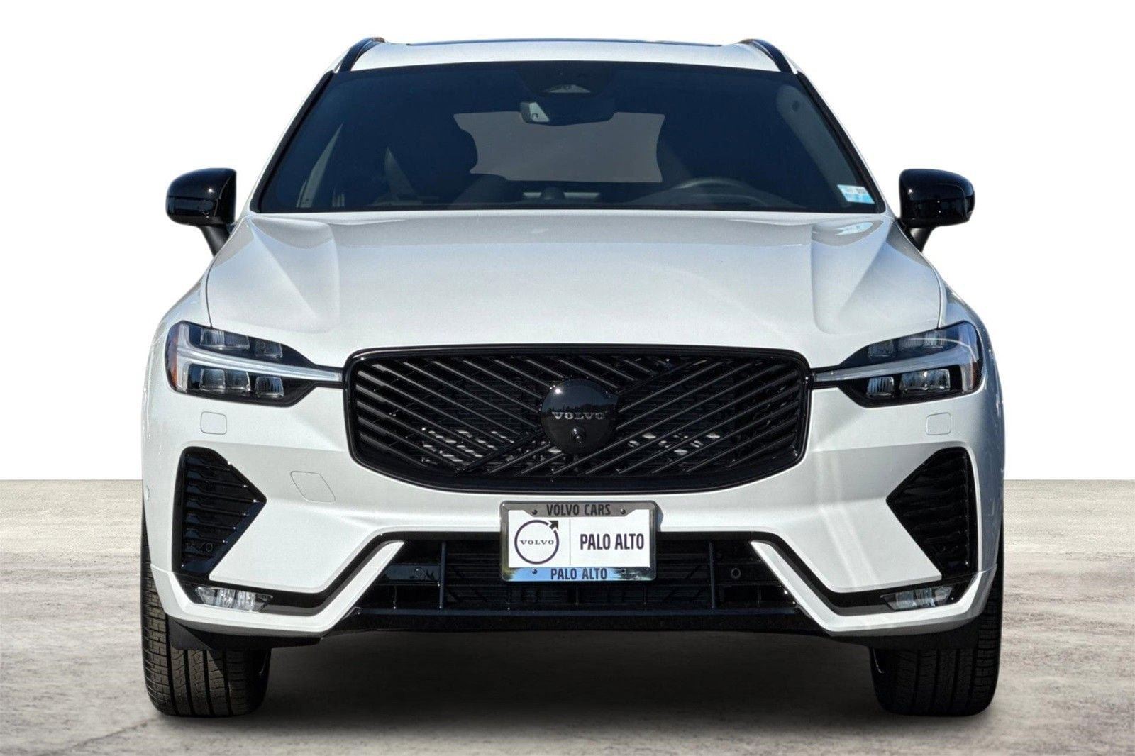 New 2026 Volvo XC60 B5 Ultra w/ Protection Package Premier AWD/4WD image 10