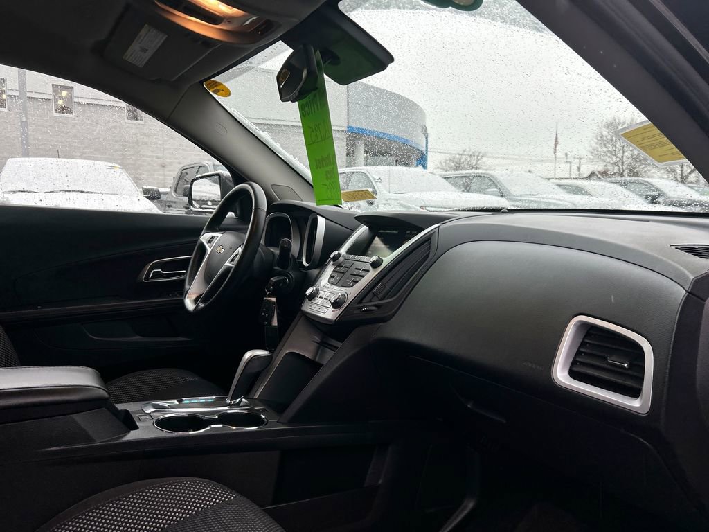 Used 2015 Chevrolet Equinox LT w/ Driver Convenience Package image 27