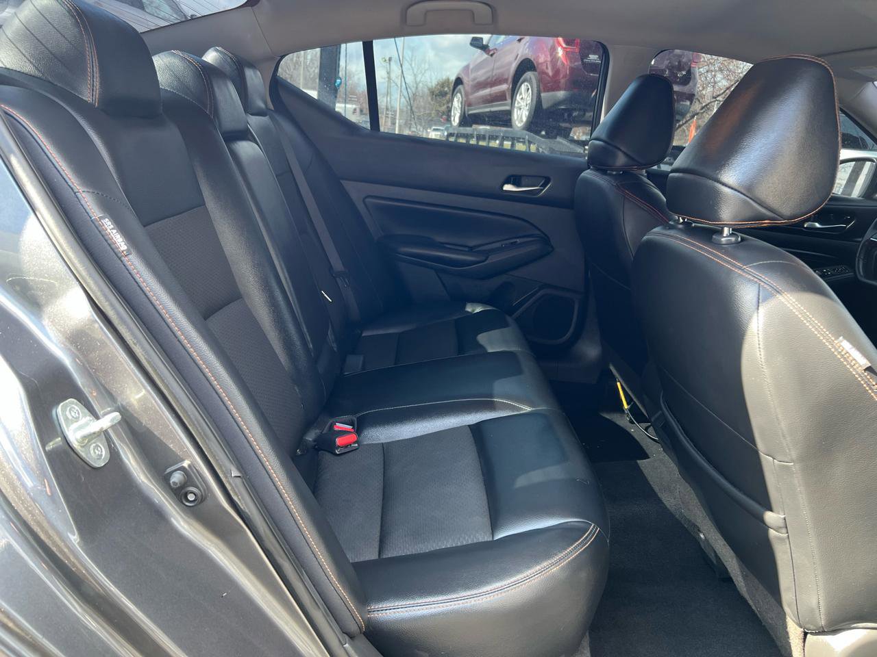 Used 2022 Nissan Altima 2.5 SR image 14