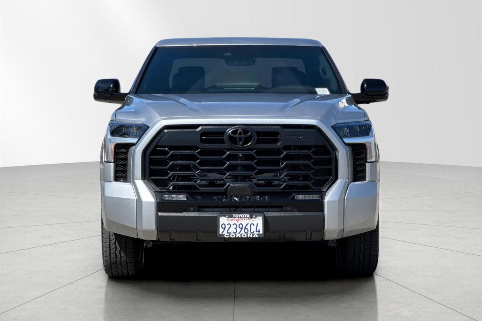 Used 2025 Toyota Tundra Limited image 8