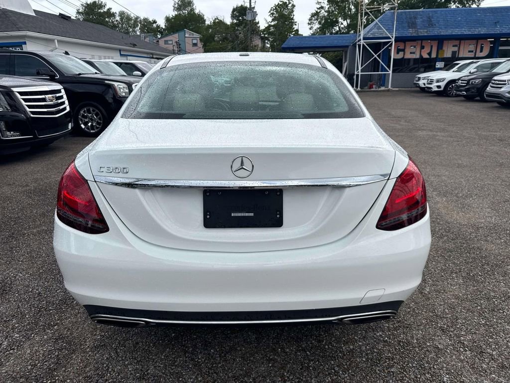 Used 2019 Mercedes-Benz C 300 Sedan image 7