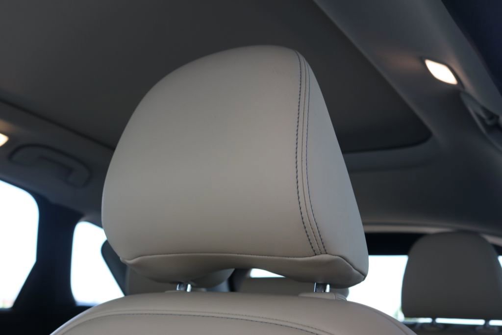 Certified 2020 INFINITI QX50 Luxe w/ Navigation Package image 15