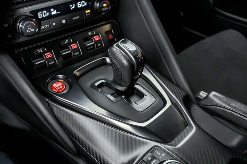 Used 2019 Nissan GT-R Premium AWD/4WD image 35