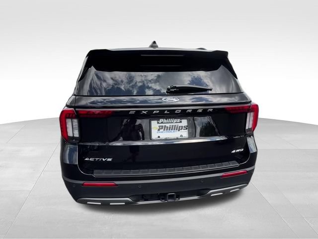 Used 2025 Ford Explorer Active w/ Active Comfort Package AWD/4WD image 5