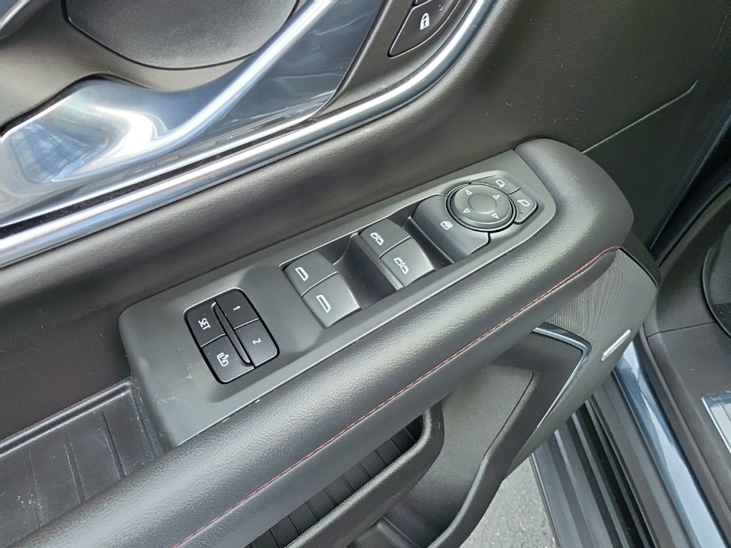 Used 2021 Chevrolet Tahoe RST AWD/4WD image 23