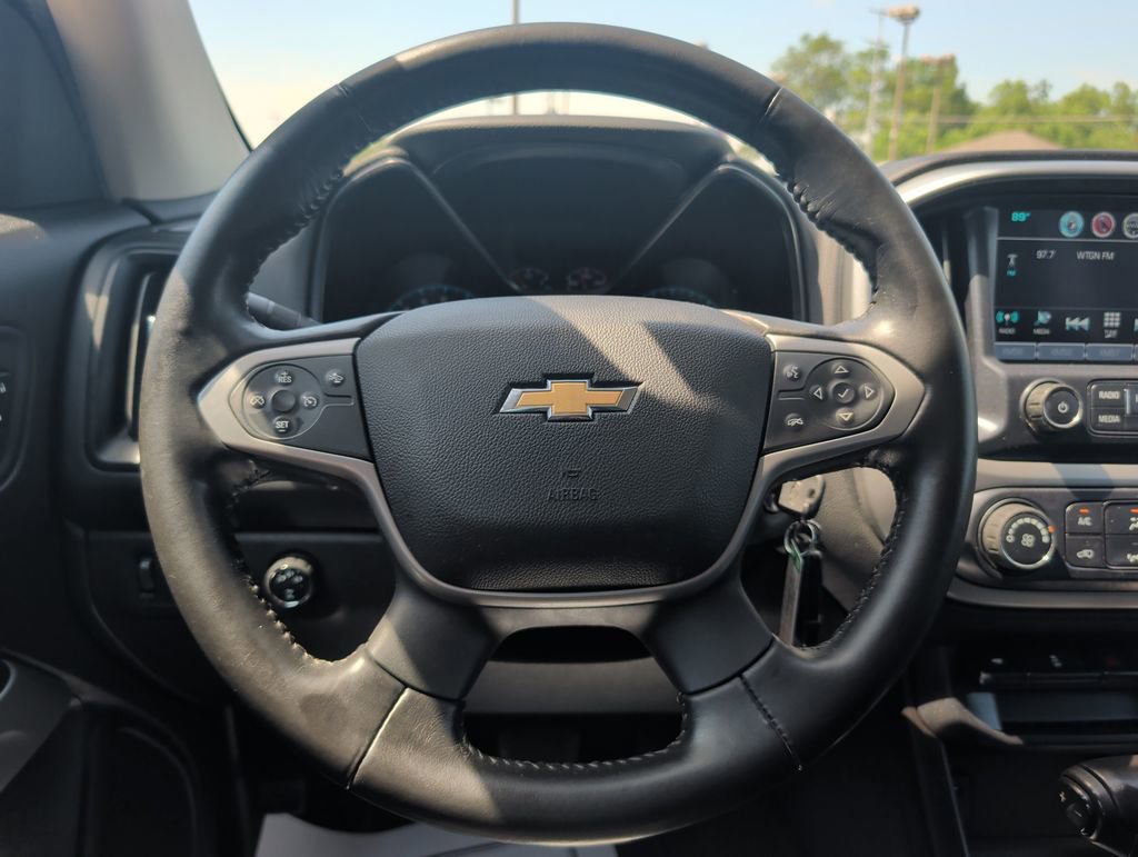Used 2016 Chevrolet Colorado LT w/ LT Convenience Package AWD/4WD image 13