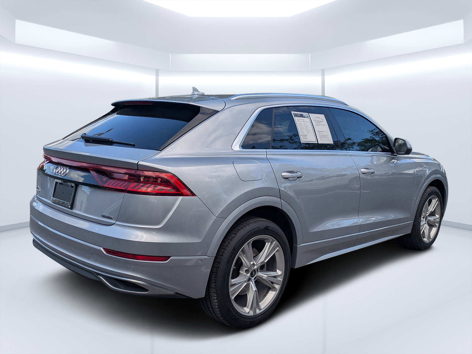 Used 2022 Audi Q8 Premium Plus image 6