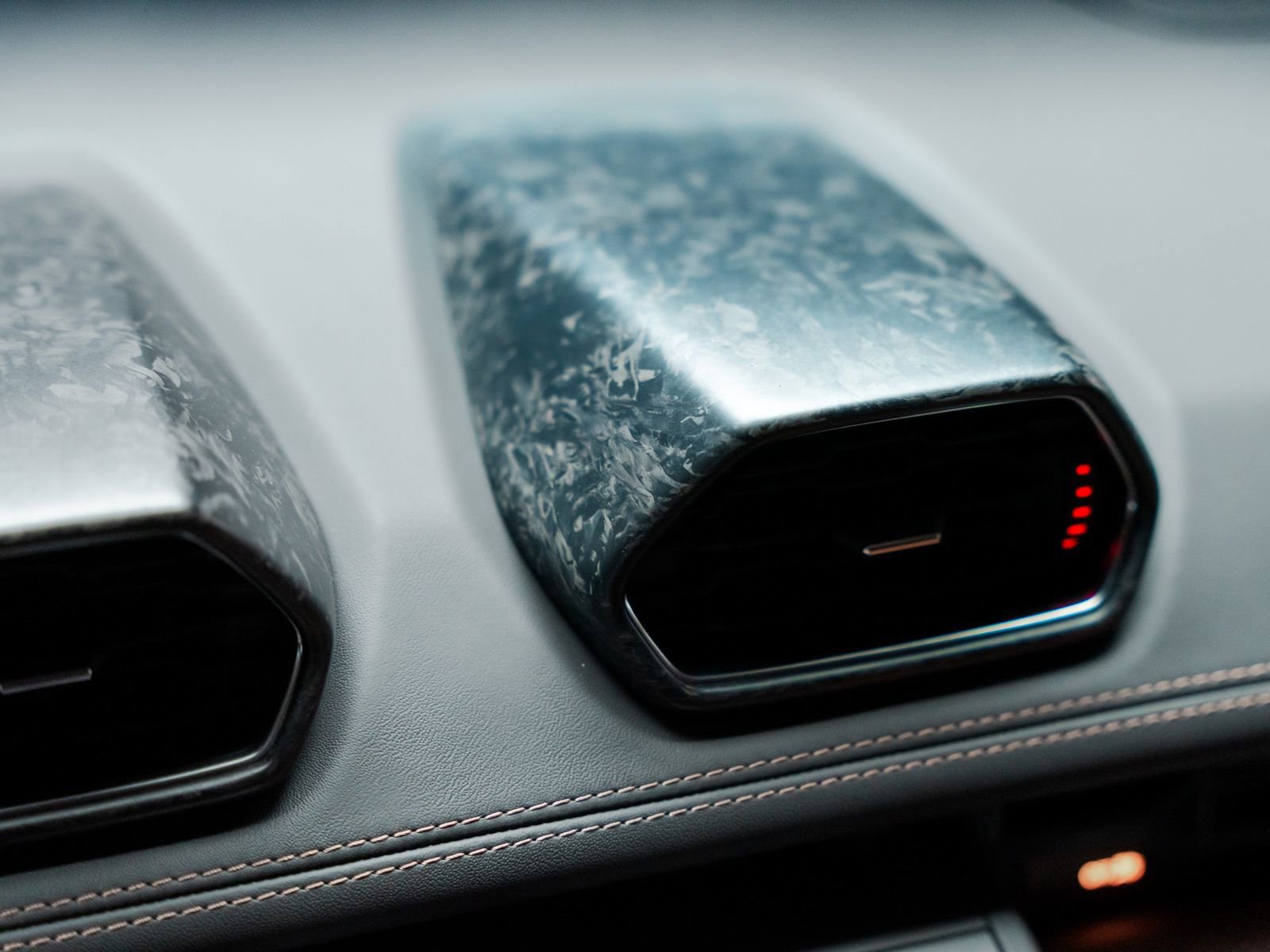 Used 2021 Lamborghini Huracan EVO image 61