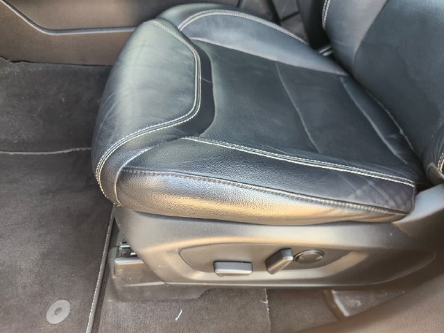 Used 2022 Ford Explorer ST w/ Equipment Group 401A AWD/4WD image 23