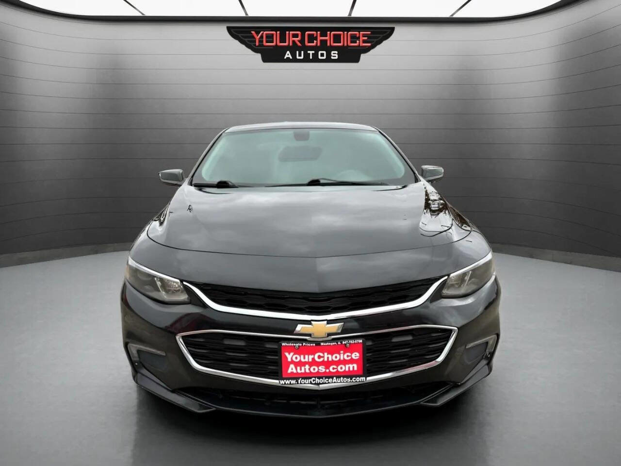 Used 2017 Chevrolet Malibu LT w/ LPO, Convenience Package 2 image 8