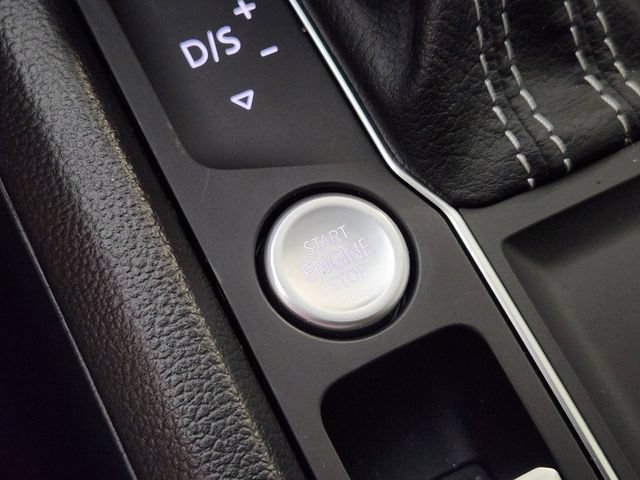 Used 2023 Volkswagen Atlas SE w/ Panoramic Sunroof Package FWD image 21