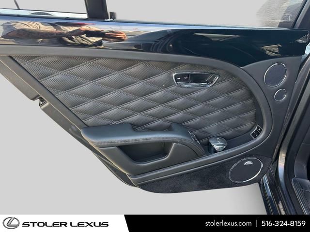 Used 2017 Bentley Mulsanne RWD image 20