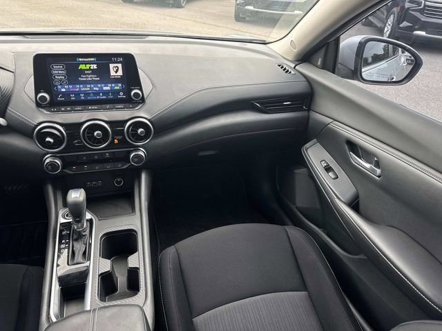 Used 2022 Nissan Sentra SV FWD image 17
