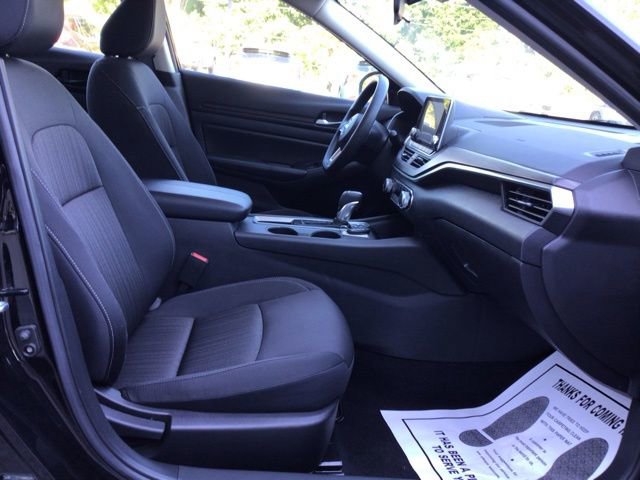 Used 2025 Nissan Altima 2.5 SV FWD image 22