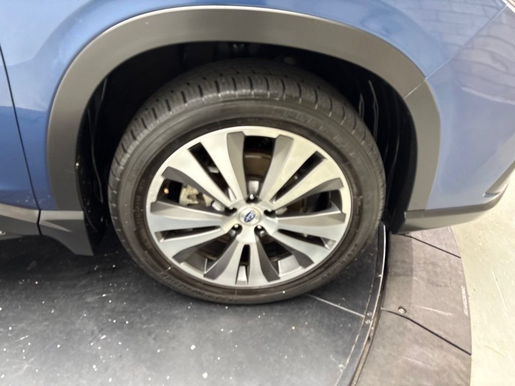 Used 2019 Subaru Ascent Limited AWD/4WD image 17