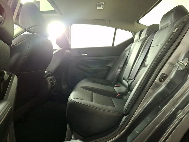 Used 2023 Nissan Altima 2.5 SL AWD/4WD image 13