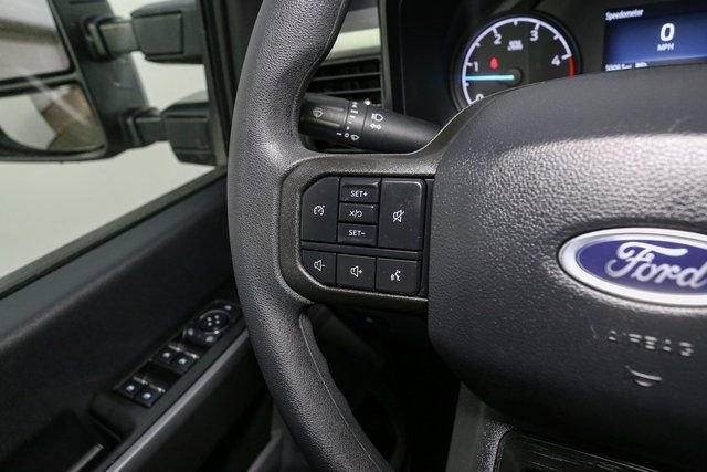 Used 2025 Ford F350 XLT image 29