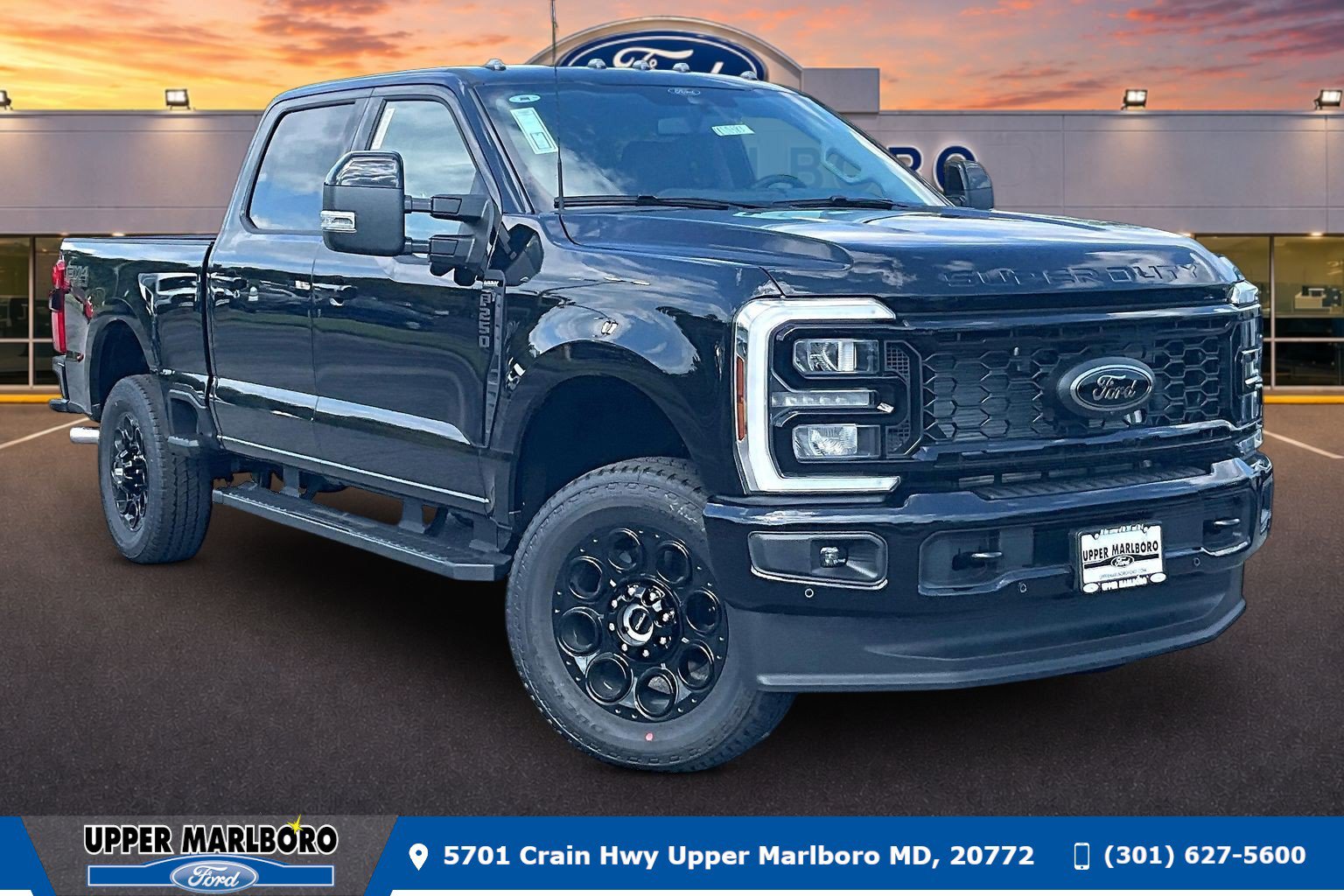 New 2026 Ford F250 Lariat w/ Black Appearance Package