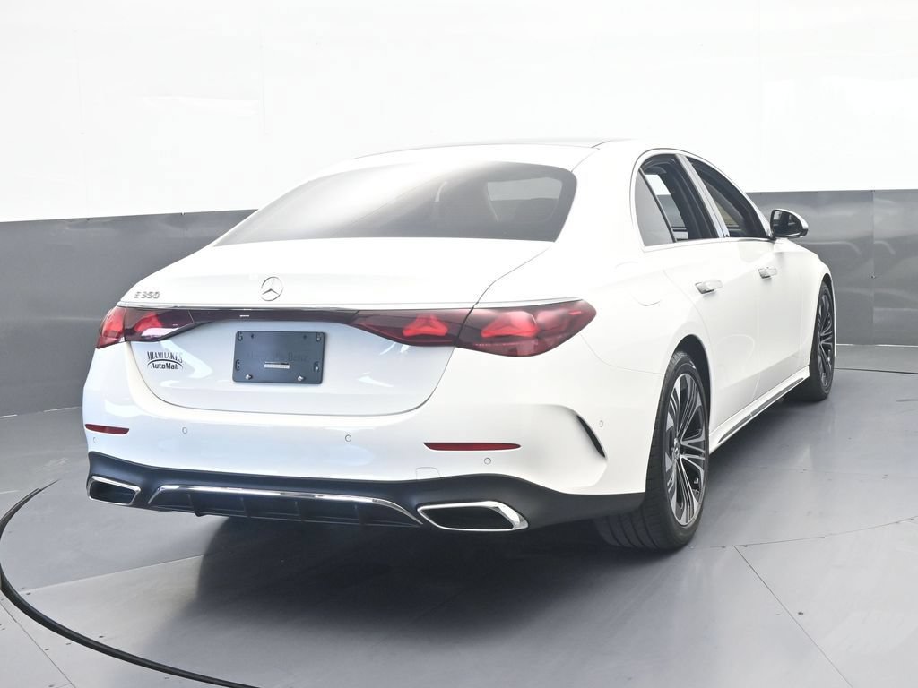 Used 2025 Mercedes-Benz E 350 Sedan image 5