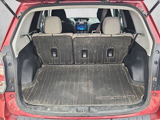 Used 2018 Subaru Forester 2.5i Premium w/ All-Weather Package AWD/4WD image 6
