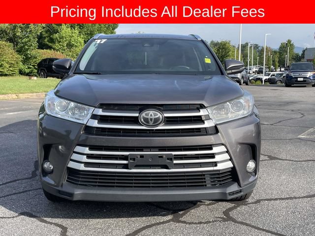 Used 2017 Toyota Highlander XLE FWD image 8