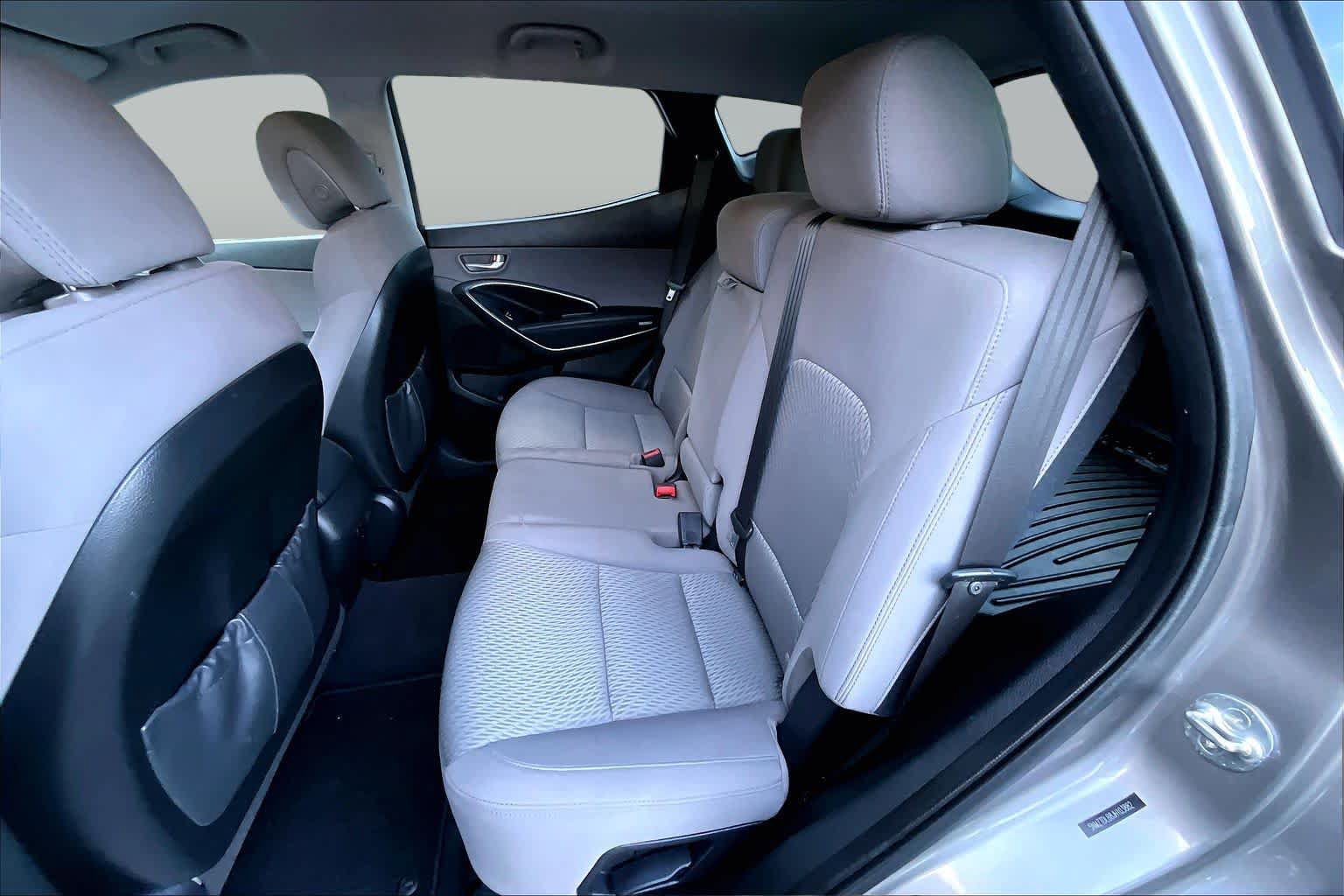 Used 2018 Hyundai Santa Fe Sport AWD/4WD image 19