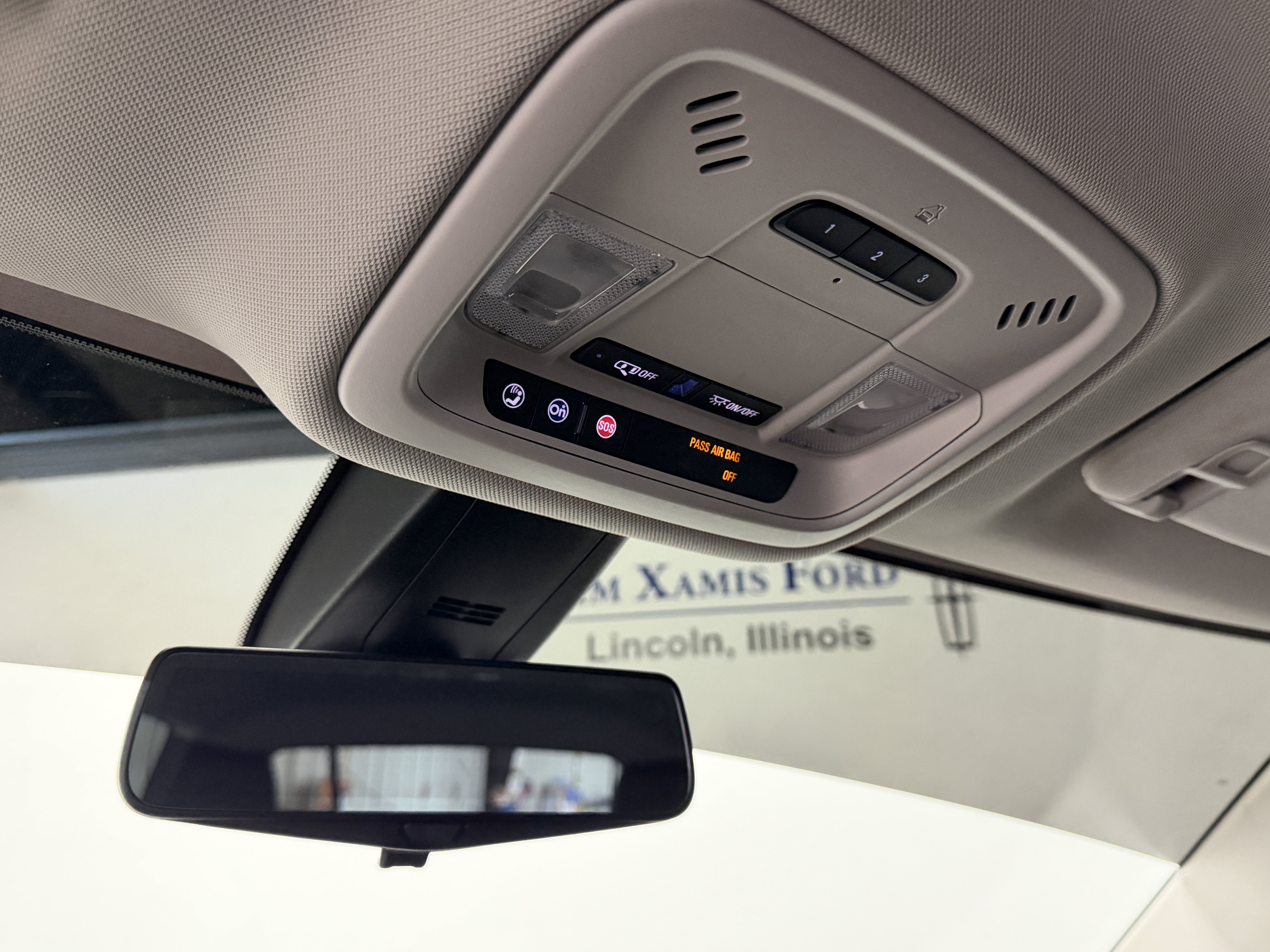 Used 2020 Chevrolet Traverse RS FWD image 5