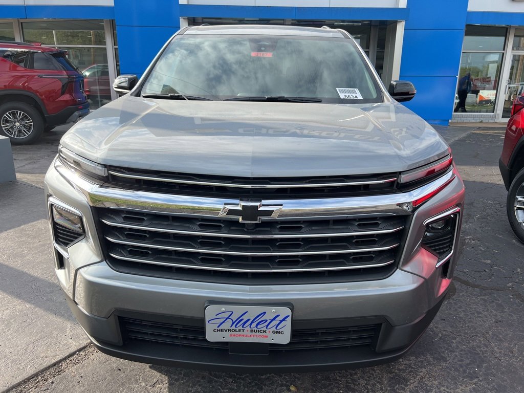 New 2026 Chevrolet Traverse LT w/ LPO, Floor Liner Package image 7