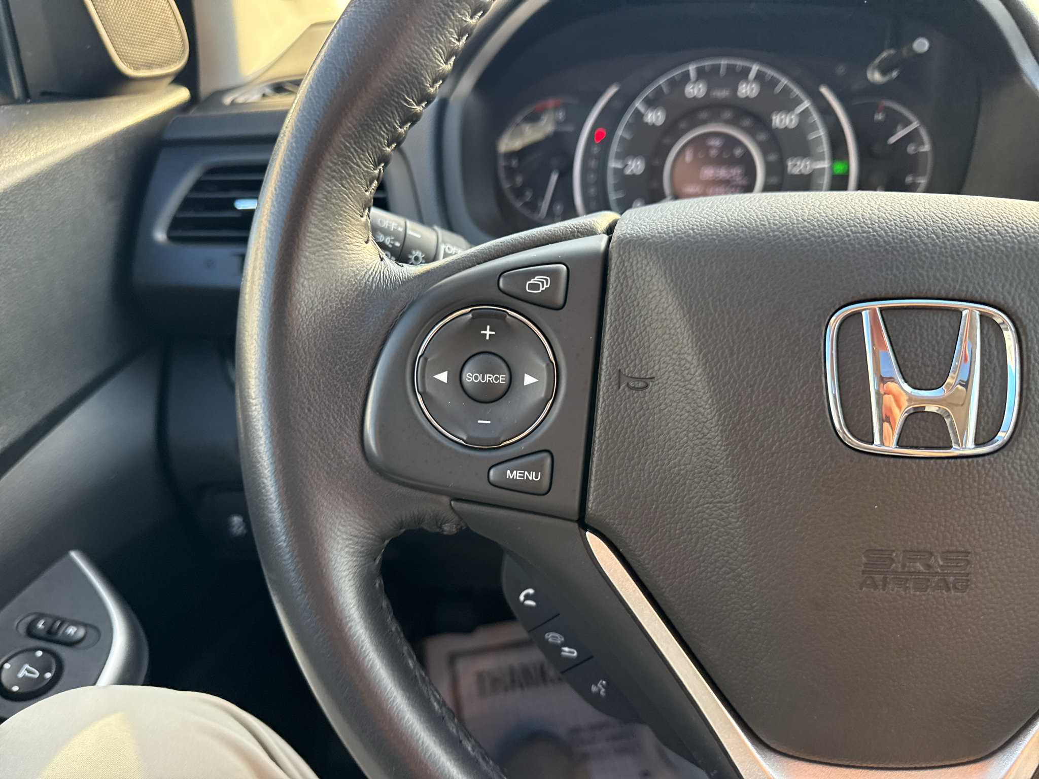 Used 2016 Honda CR-V EX-L image 23