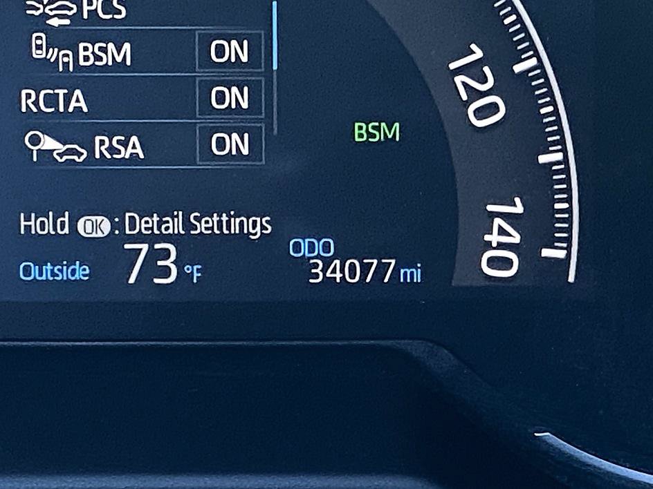 Certified 2023 Toyota RAV4 XLE Premium AWD/4WD image 17