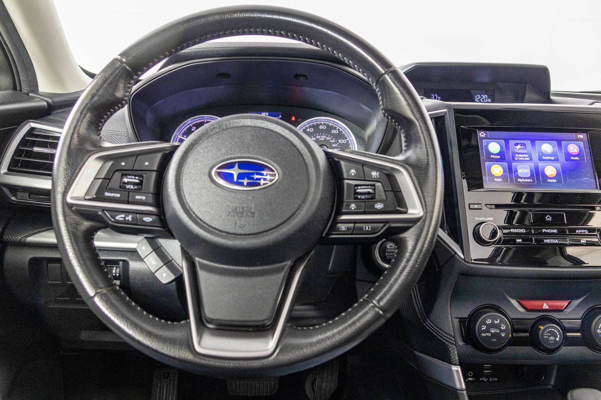 Used 2022 Subaru Forester Premium image 30